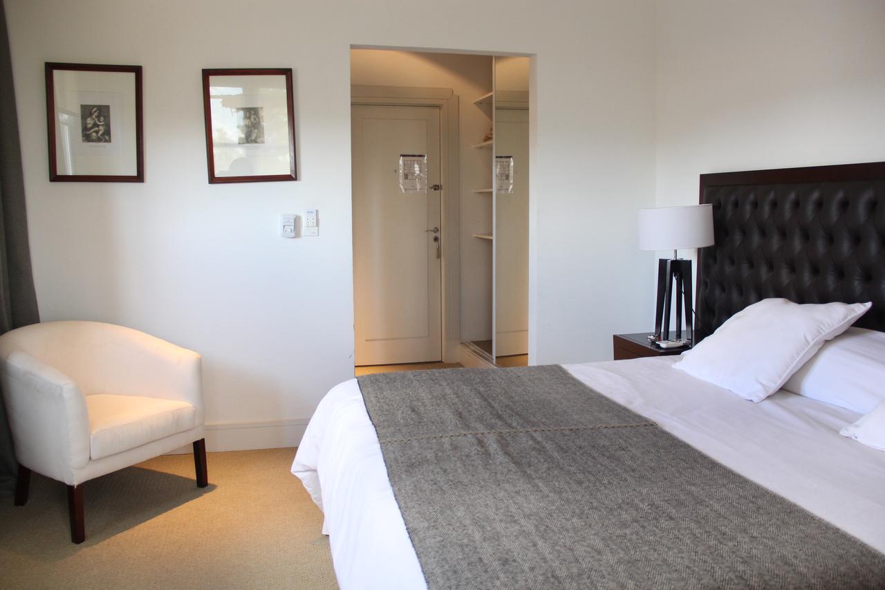 Real Hotel Lujan Dış mekan fotoğraf